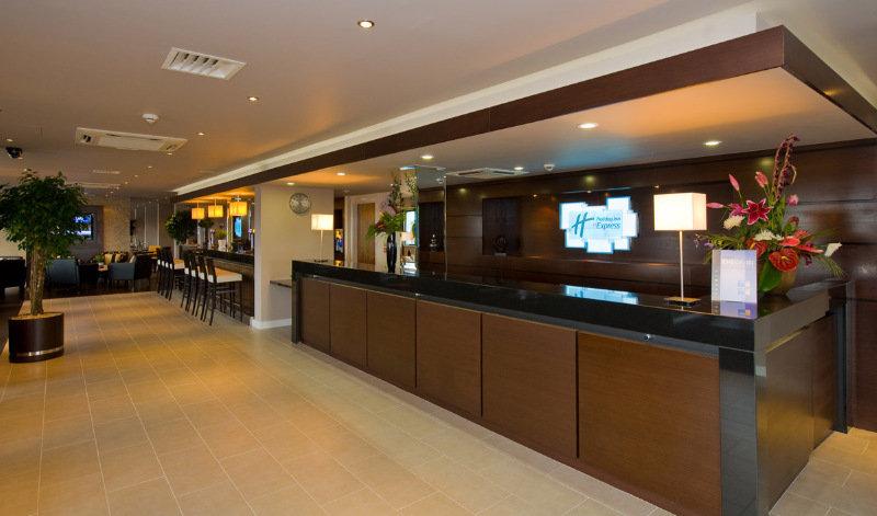 Holiday Inn Express Aberdeen - Bridge Of Don Interior foto